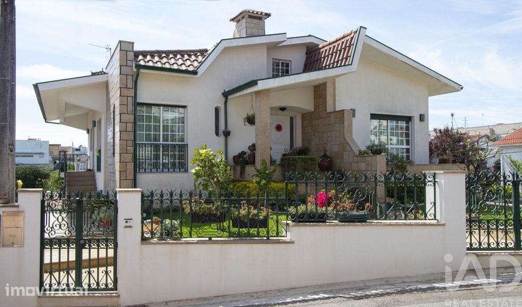 Casa / Villa T3 em Ribeirão de 210,00 m2 - Grande imagem: 2/30