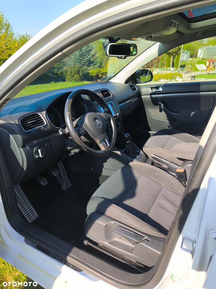 Volkswagen Golf 1.2 TSI Style - 9