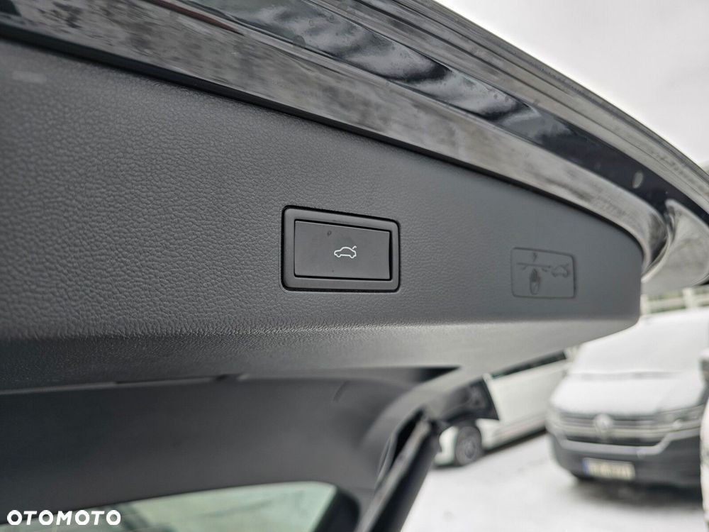 Volkswagen Golf - 13