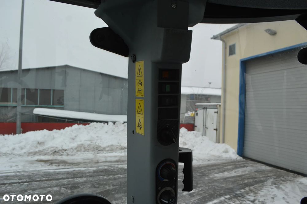 New Holland T5.105 - 12