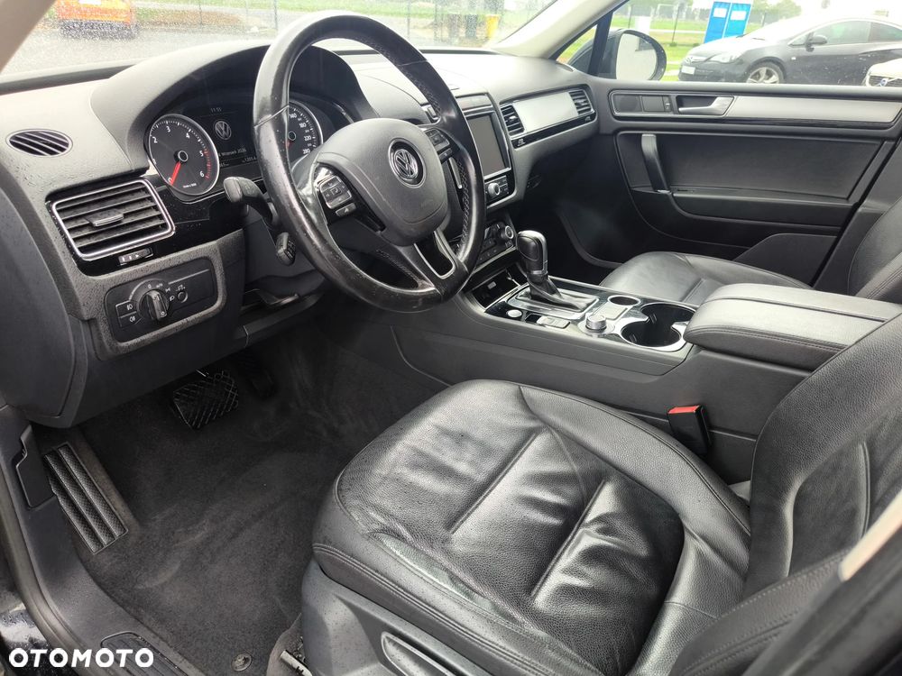 Volkswagen Touareg 3.0 V6 TDI BMT - 4