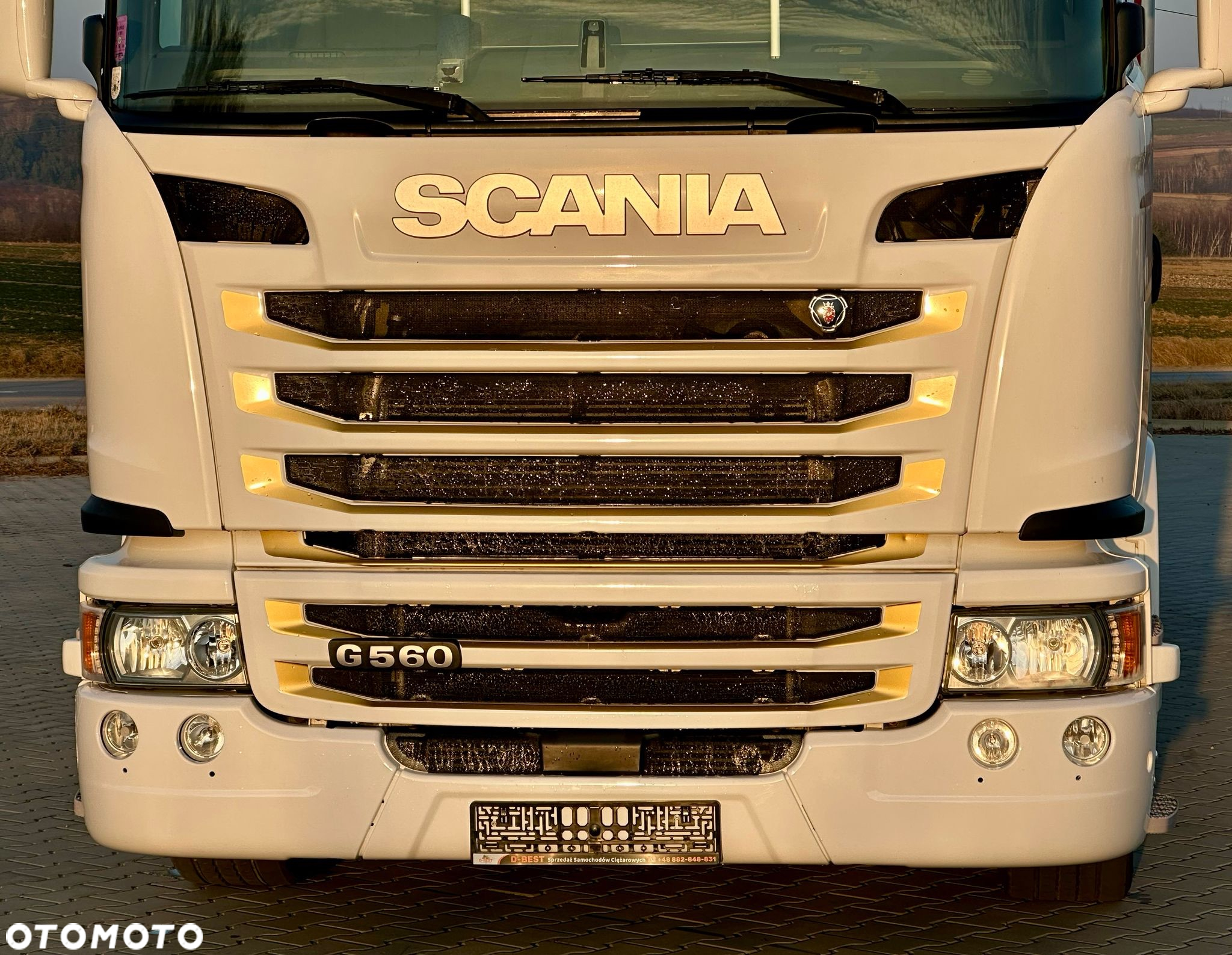 Scania G360 / IZOTERMA / 6.8 M DŁUGOŚCI / AUTOMAT / CAŁA NA PODUSZKACH / KLIMA POSTOJOWA / ELEKTRYCZNA ROLETA TYŁ / SYPIALKA - 14