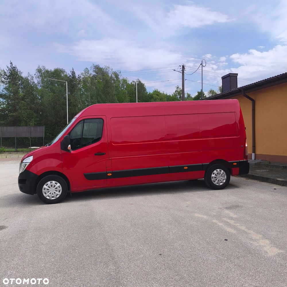 Nissan INTERSTAR - 3