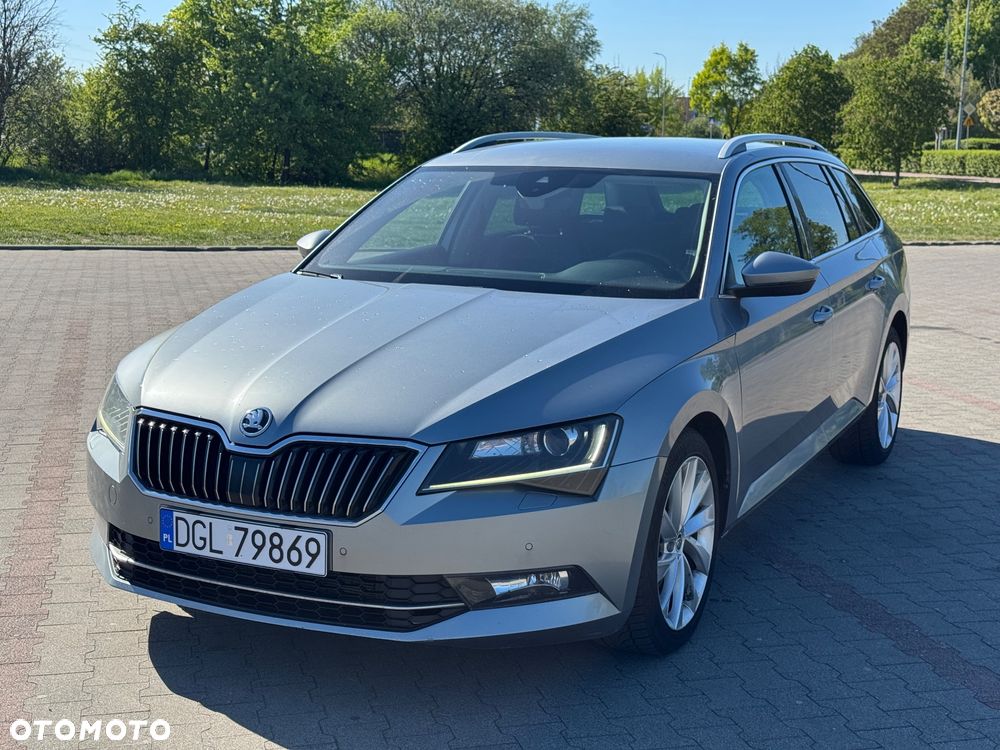 Skoda Superb 2.0 TDI 4x4 DSG Style - 1