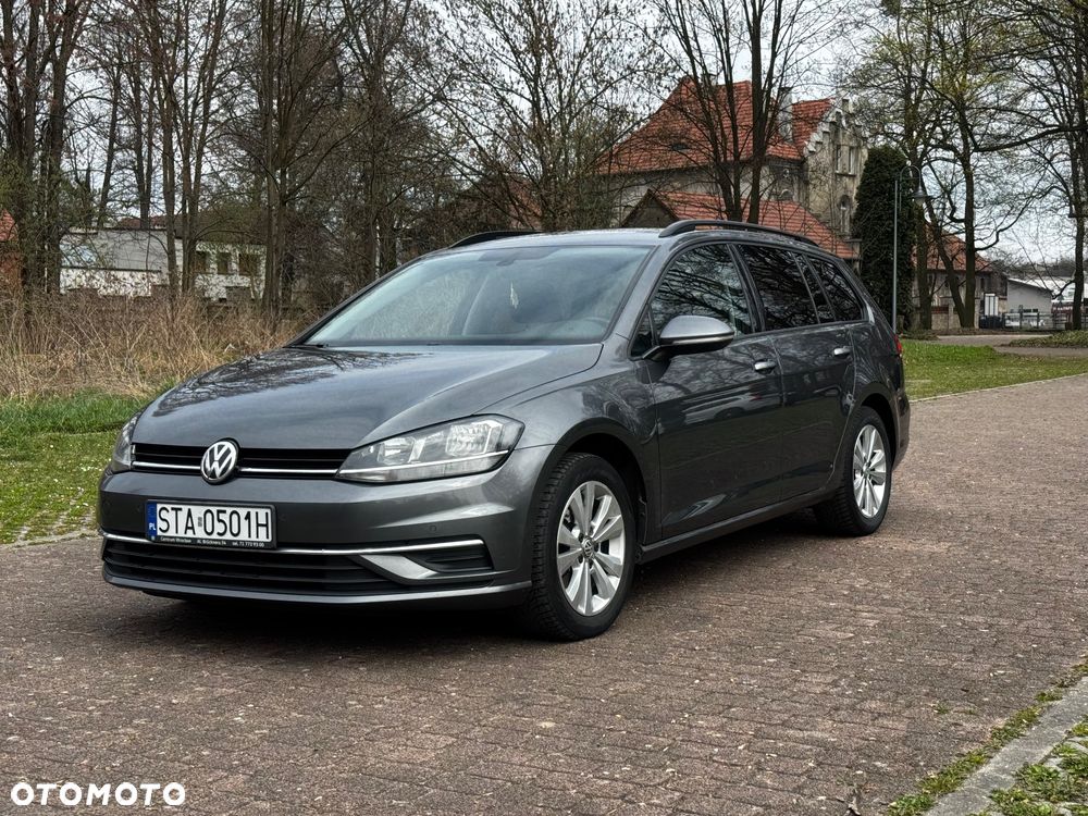 Volkswagen Golf 1.6 TDI BMT Comfortline - 1