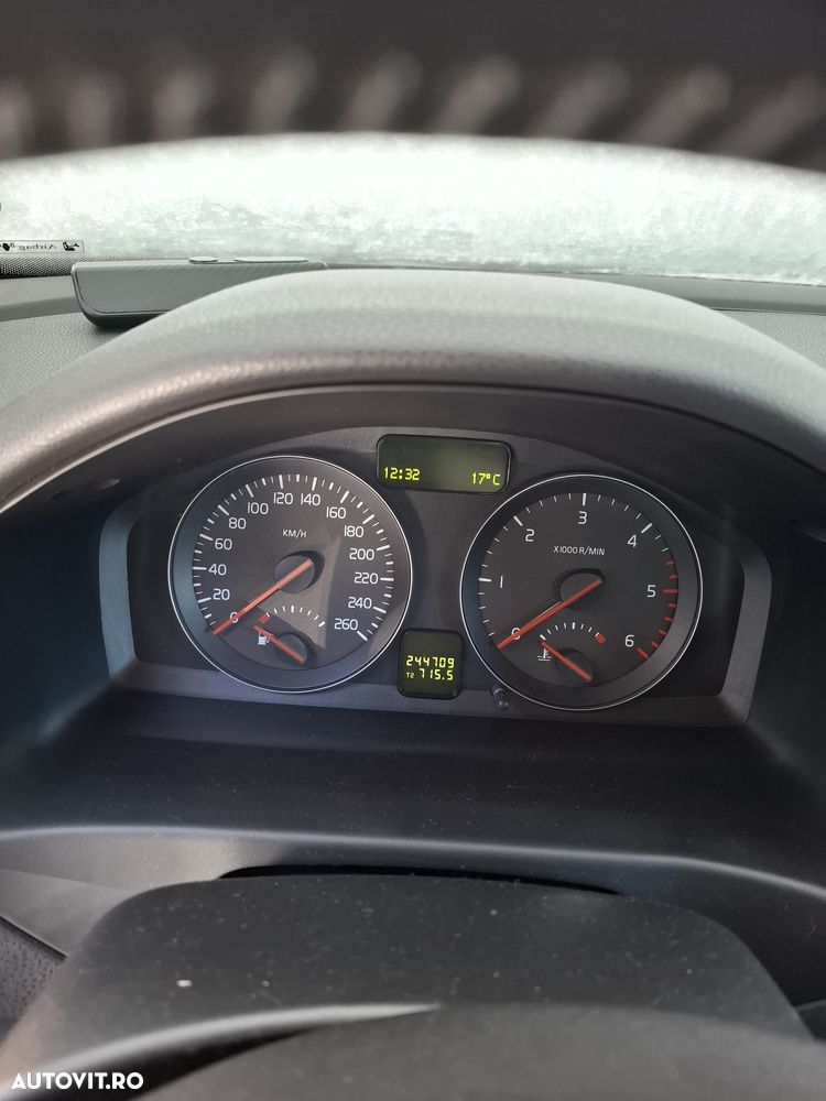 Volvo V50 DPF D2 Summum - 9