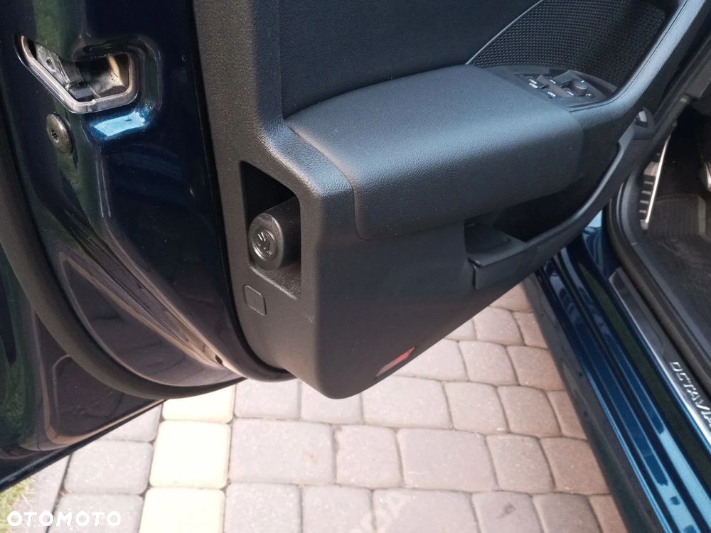 Skoda Octavia 1.5 TSI ACT Style - 18