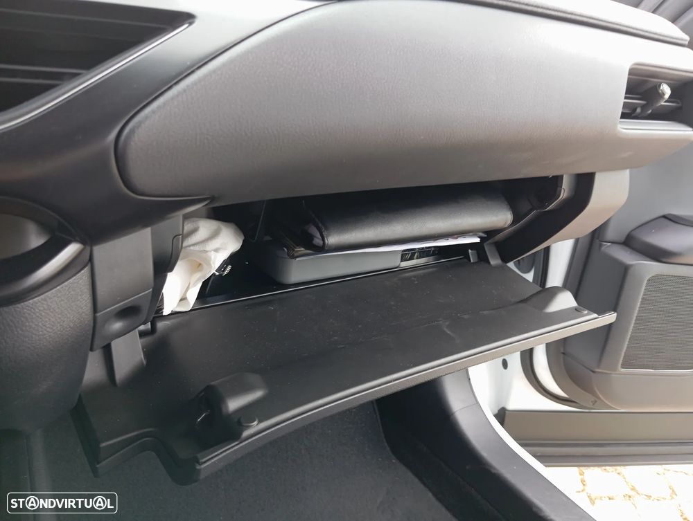 Lexus UX 250h F Sport+ - 26