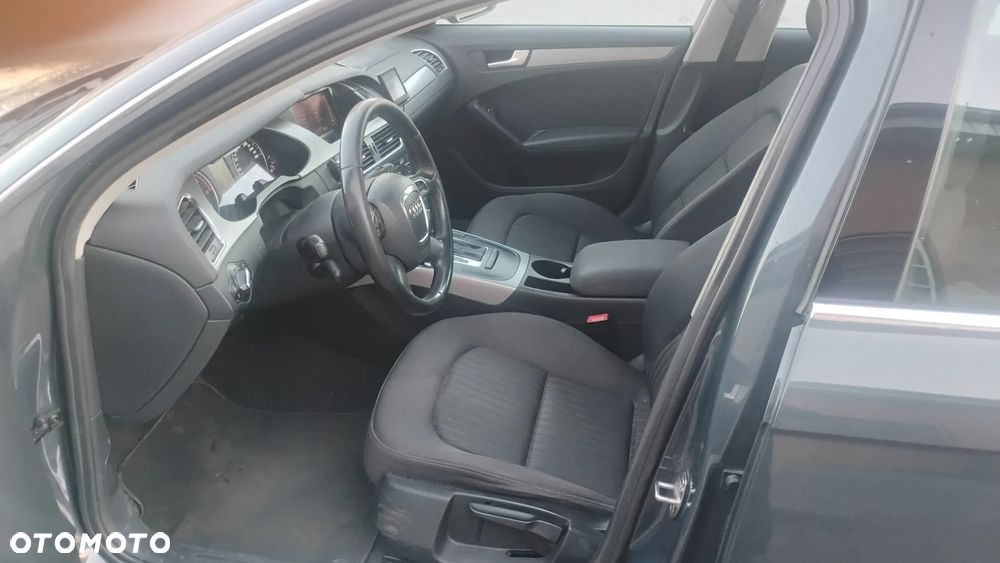 Audi A4 Avant 2.0 TDI Multitronic - 10