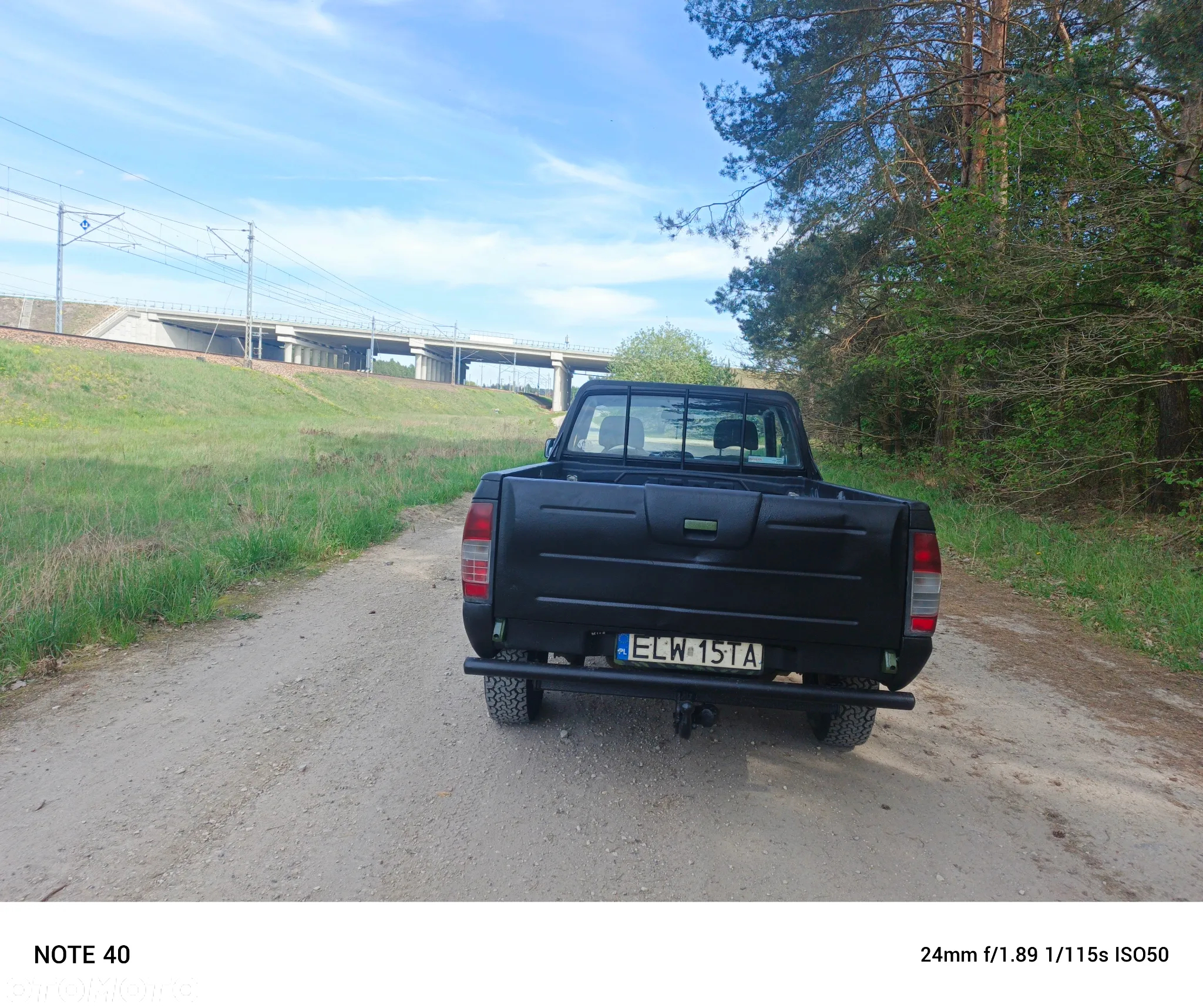 Nissan Pickup 2.5 TDi Base - 9