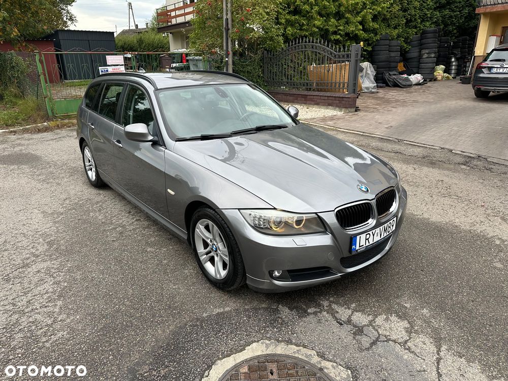 BMW Seria 3 318i - 6