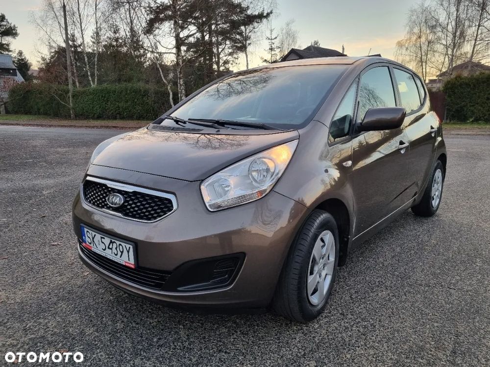 Kia Venga - 26