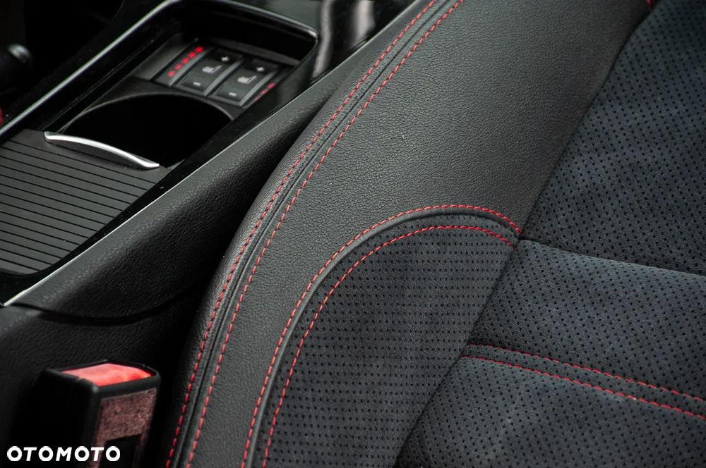 Ford Mondeo 2.0 EcoBoost Titanium S - 40