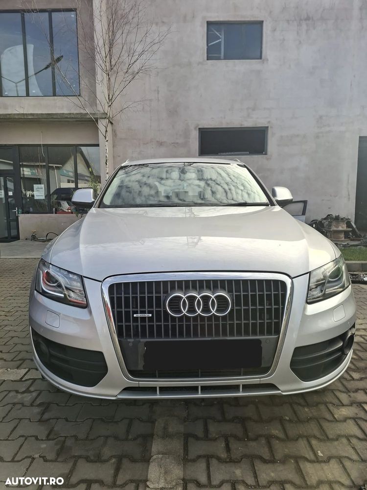 Dezmembram Audi Q5 2011 Quattro 2.0 Diesel CGL, cutie de viteze automata - 1