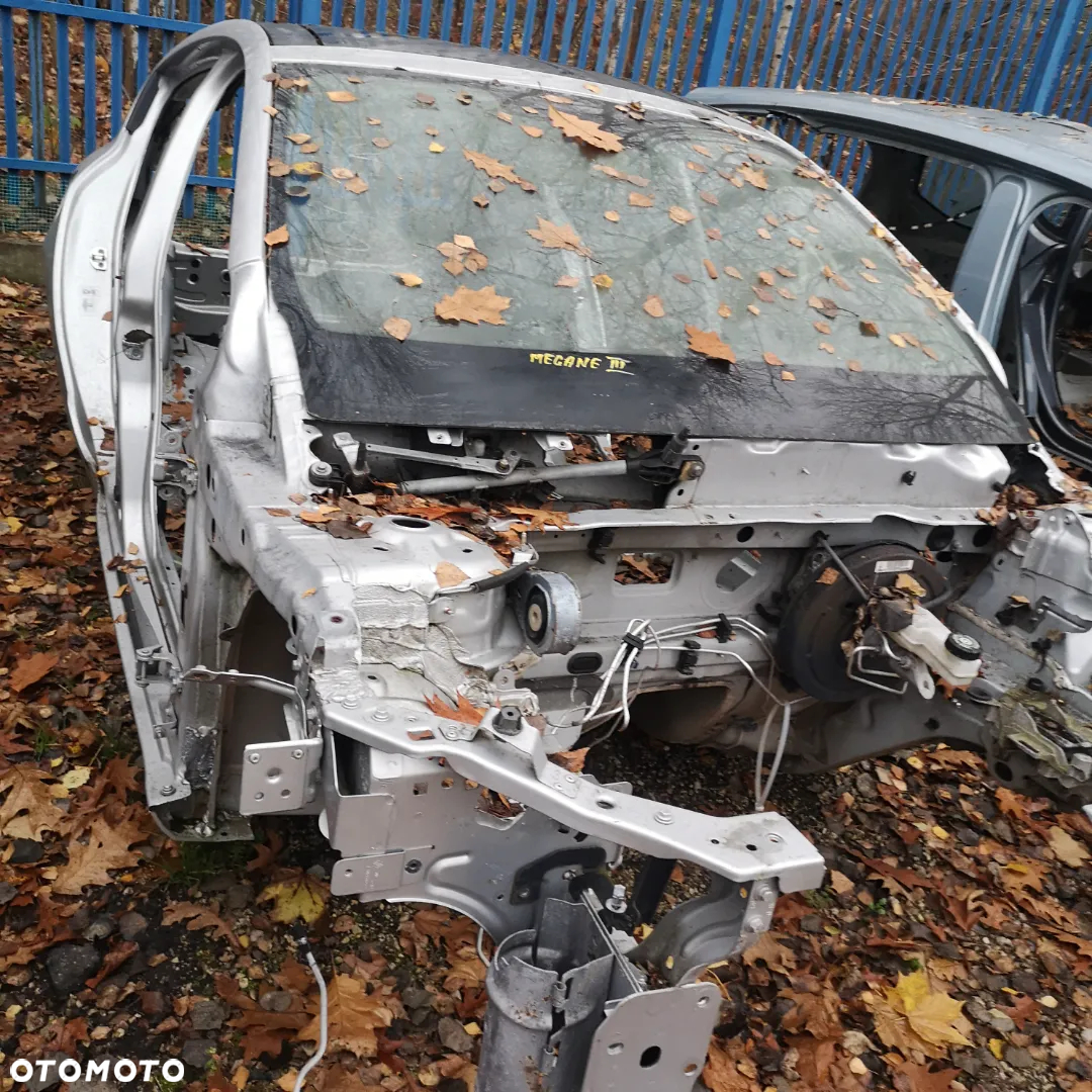 RENAULT MEGANE III HB 5D KAROSERIA SZYBA DACH UK - 19