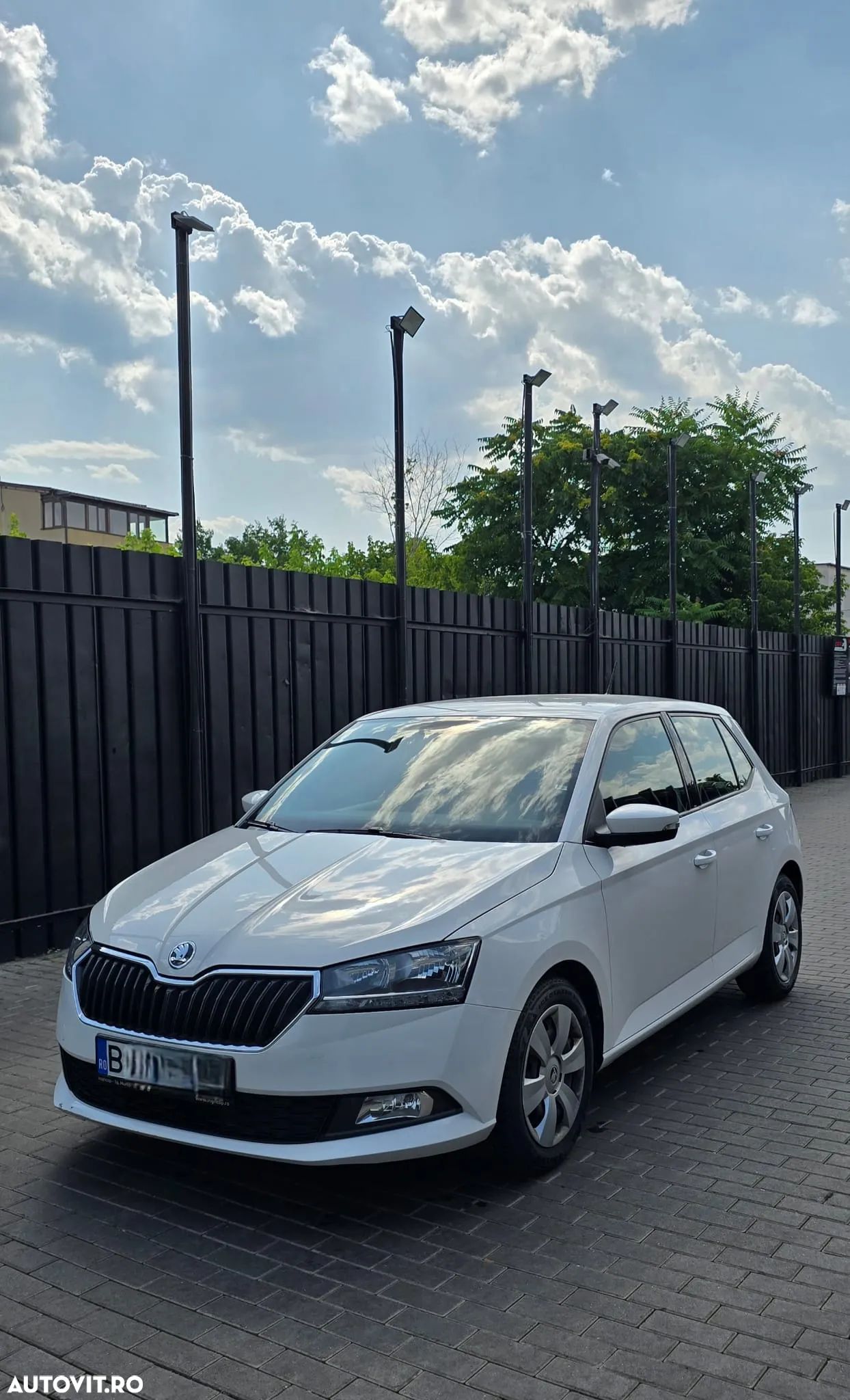 Skoda Fabia - 1