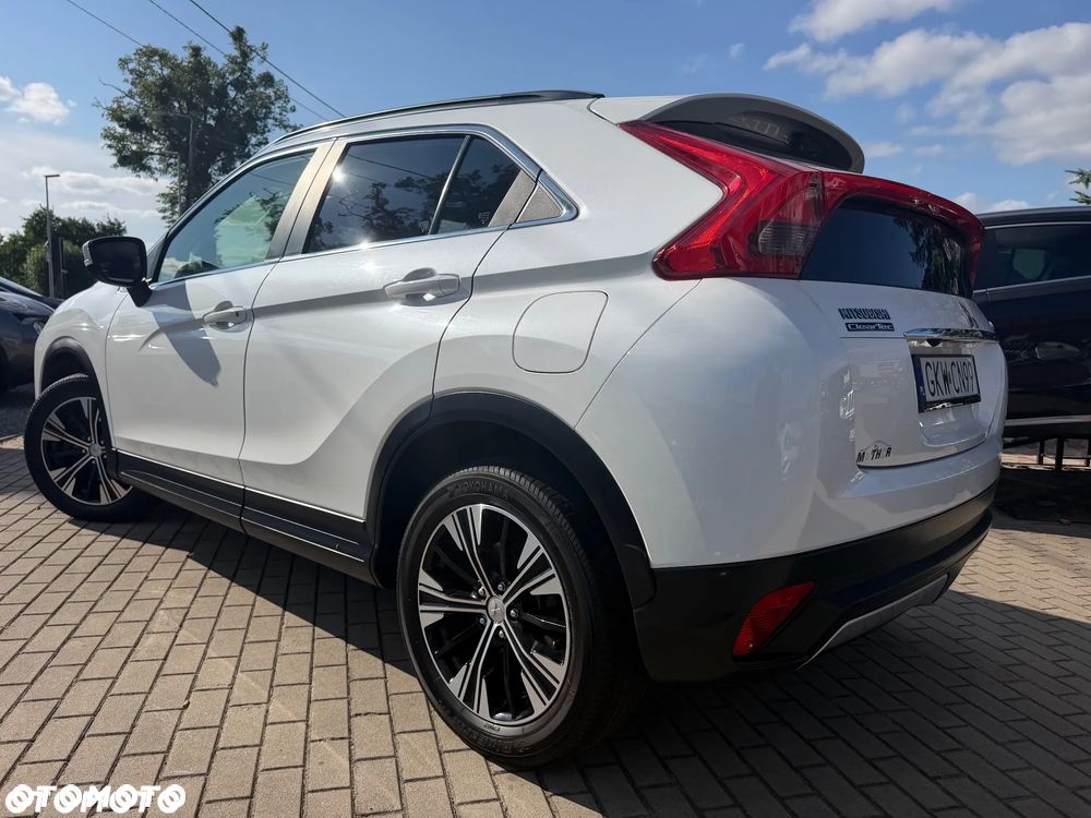 Mitsubishi Eclipse Cross 1.5 T-MIVEC CVT 2WD Connect - 2