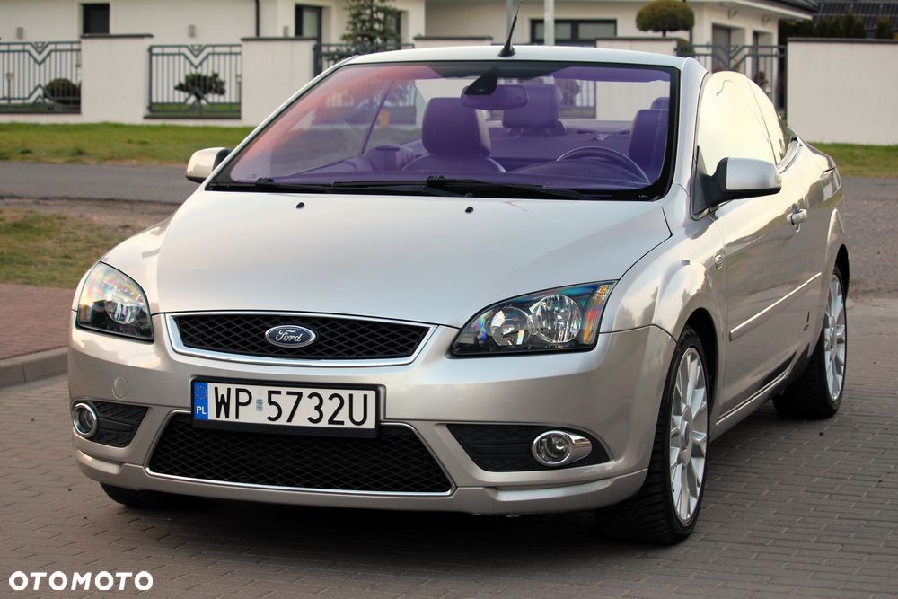 Ford Focus 2.0 TDCi DPF Titanium - 4