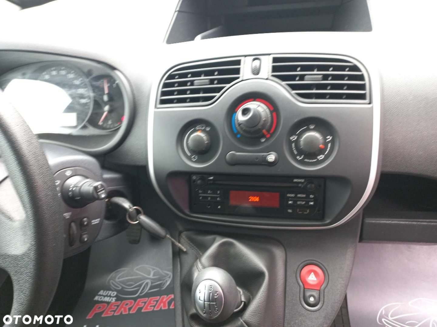 Renault KANGOO - 18