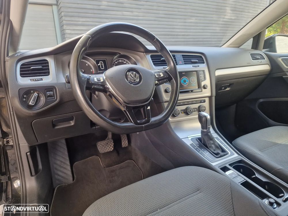 VW Golf 1.6 TDI BlueMotion DSG Lounge - 39