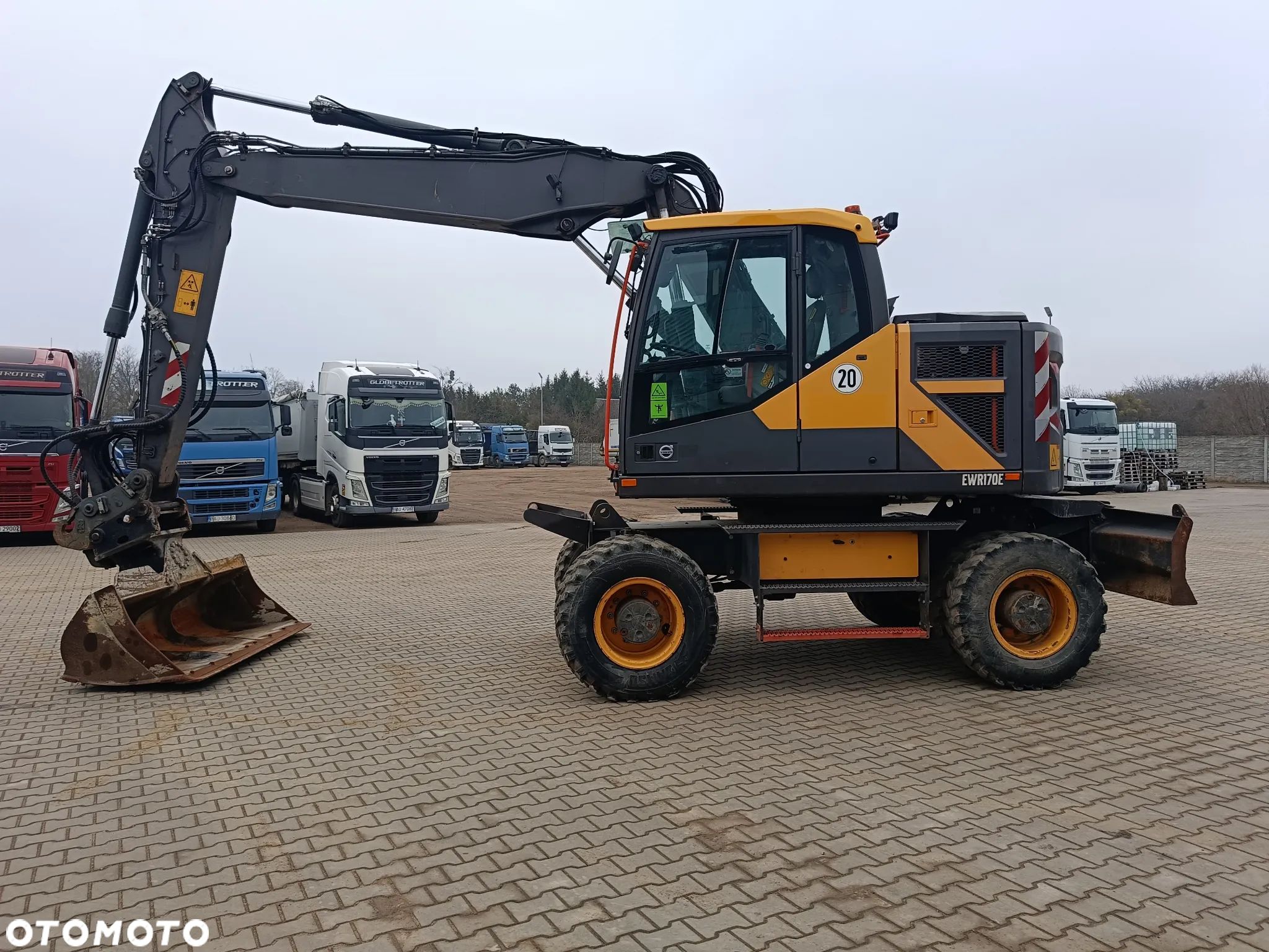 Volvo EWR 170E - 1