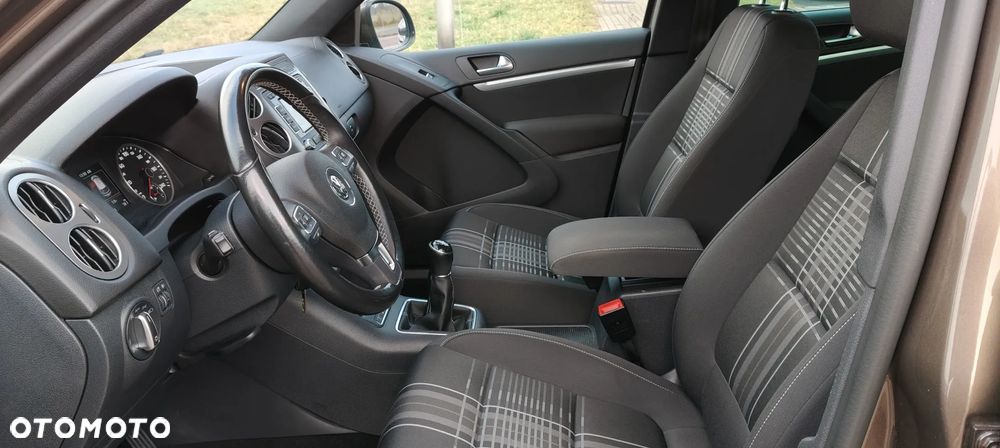 Volkswagen Tiguan 2.0 TDI DPF 4Motion Sport & Style - 27