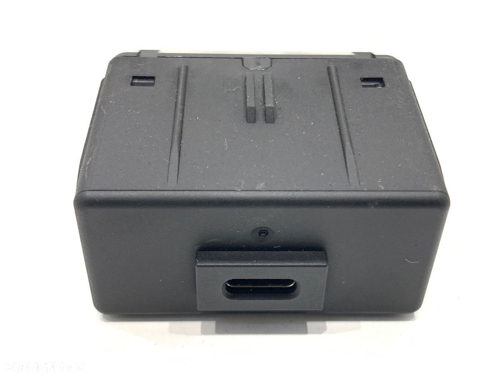 GNIAZDO USB C  BAIC X75 2020 - DCT 138 kW [188 KM] A00120018 - 1