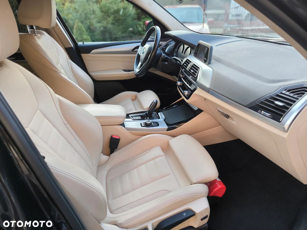 BMW X3 xDrive20d - 7