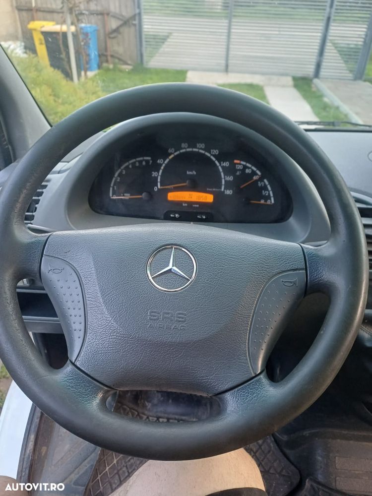 Mercedes-Benz Sprinter - 6