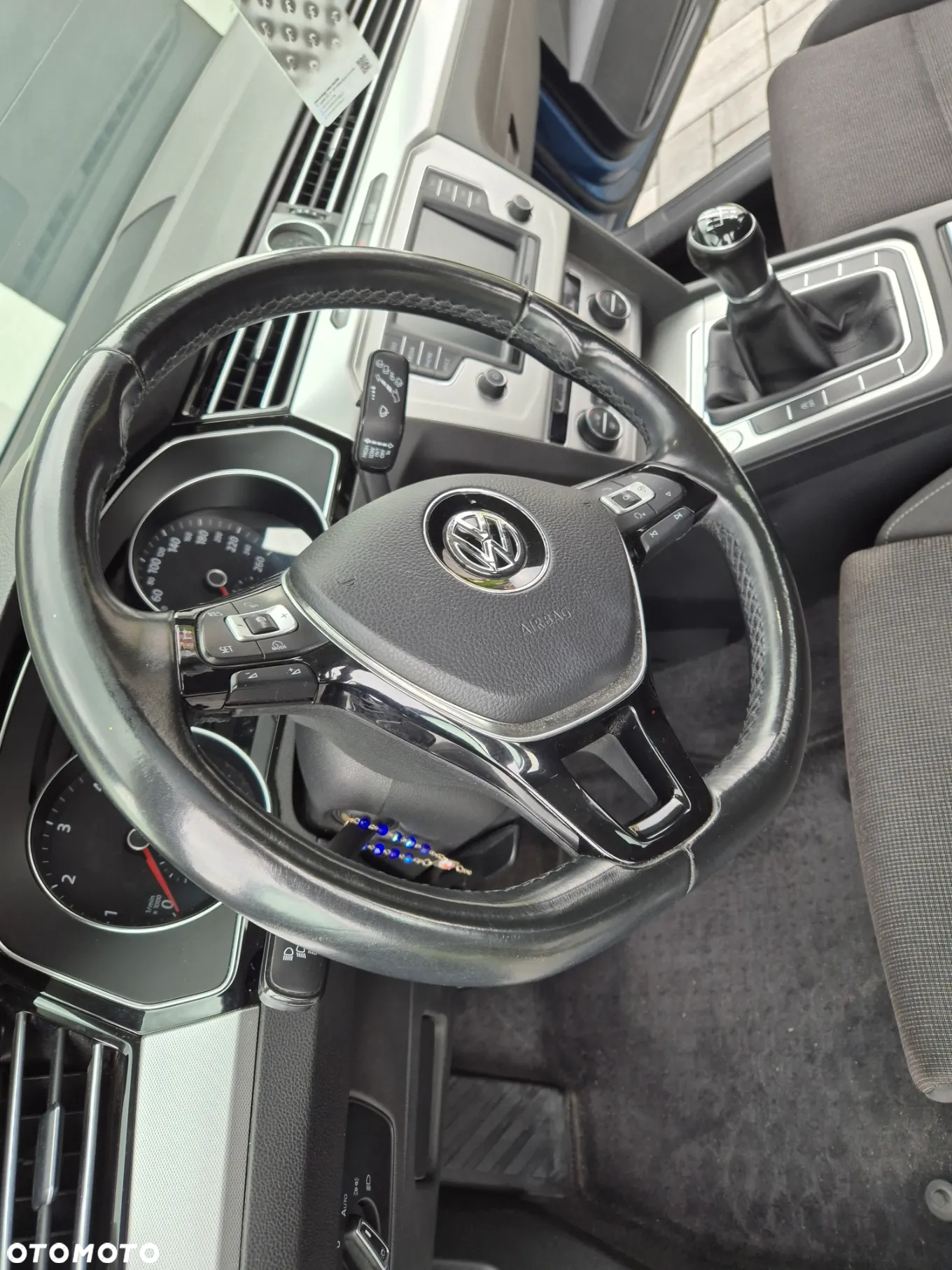 Volkswagen Passat - 3