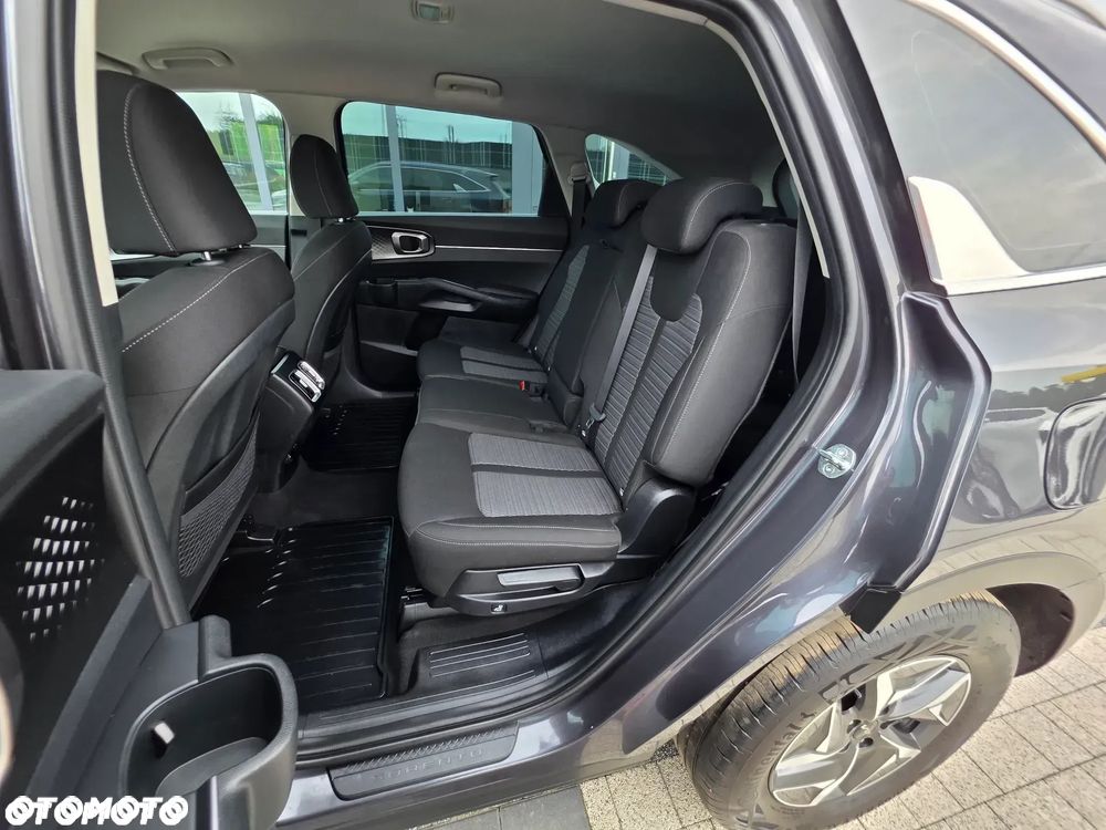 Kia Sorento 1.6 T-GDI HEV L 7os - 31