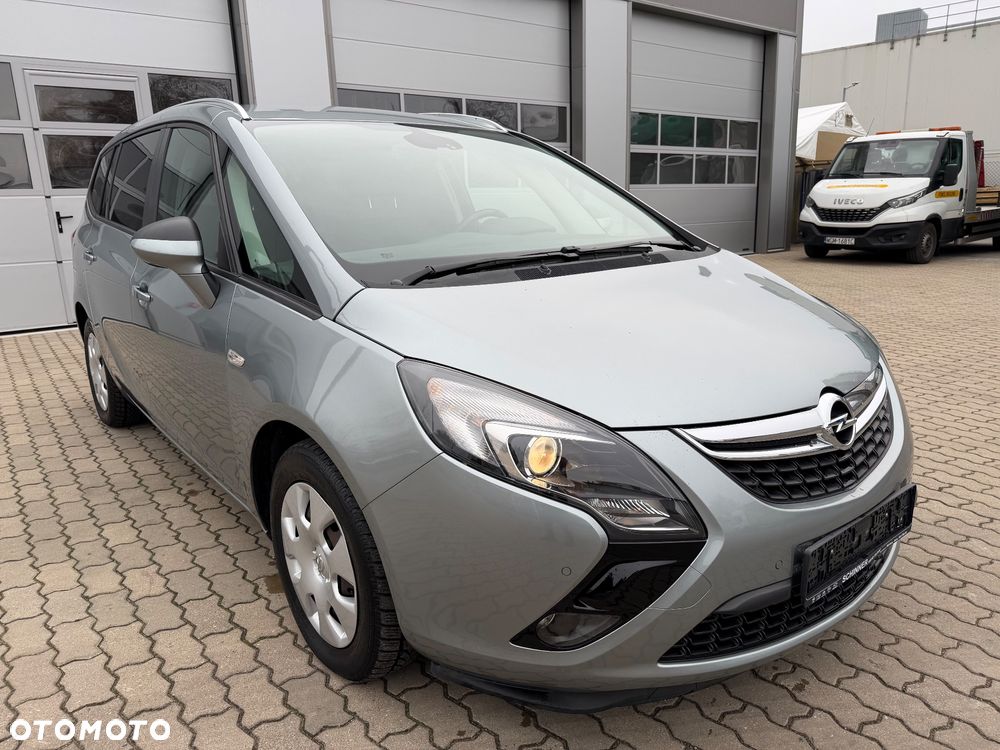 Opel Zafira - 2