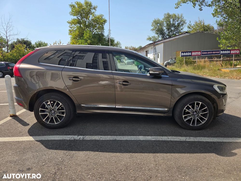 Volvo XC 60 D4AWD Summum - 7