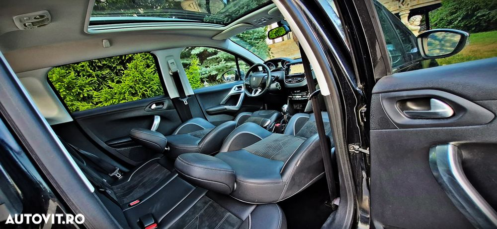 Peugeot 2008 PureTech 110 Stop&Start GT-Line Edition - 27