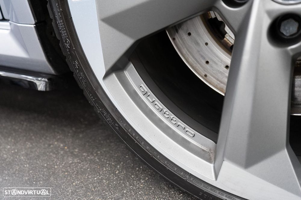 Audi RS3 Sportback 2.5 TFSI quattro S tronic - 57