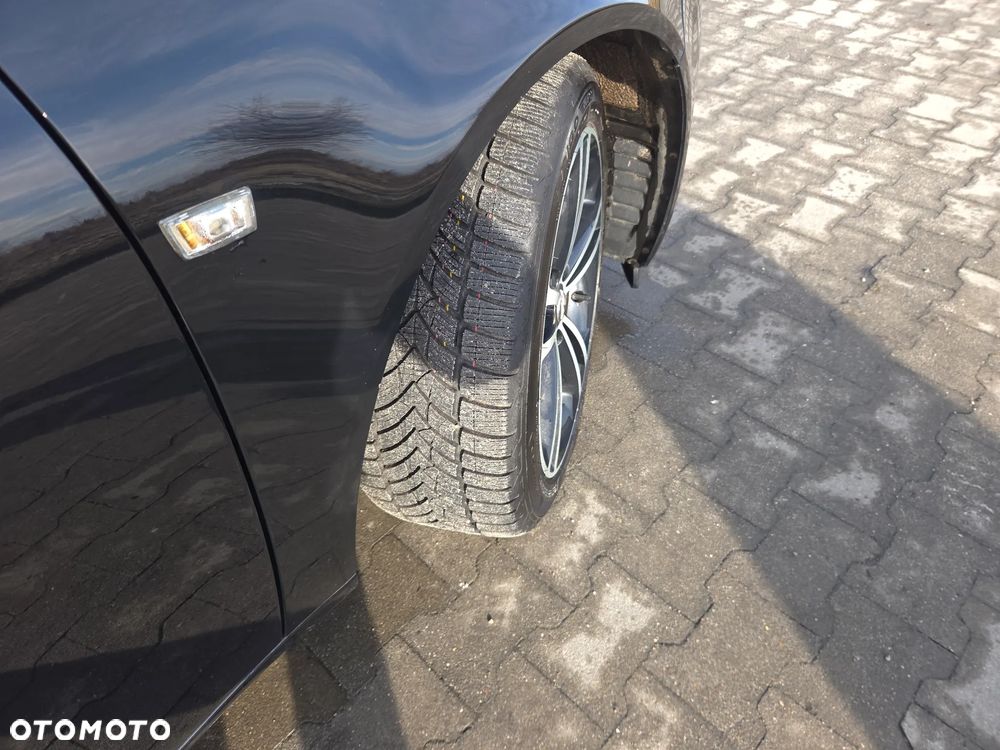Opel Insignia 2.0 T Cosmo - 9