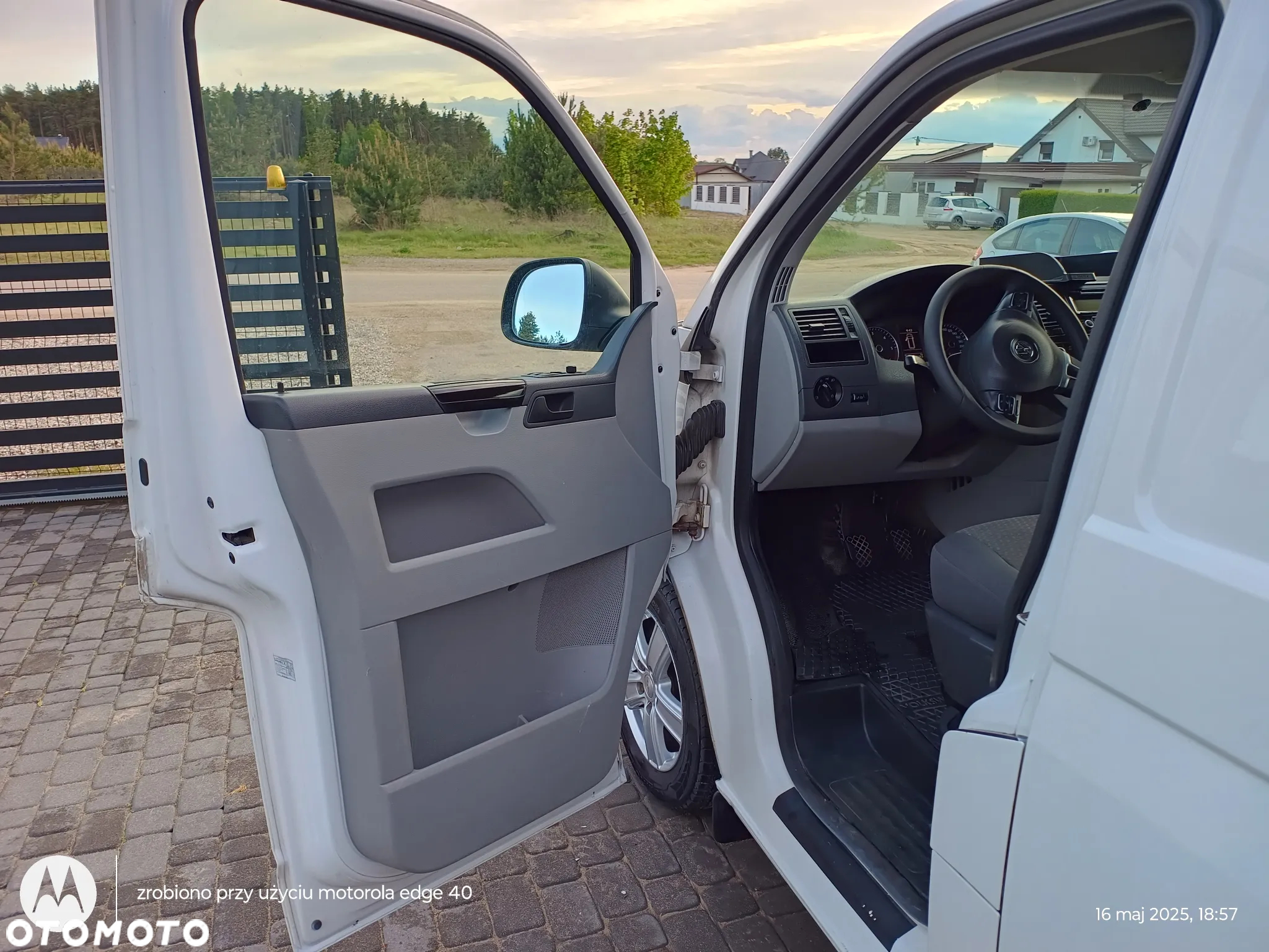 Volkswagen Transporter - 17
