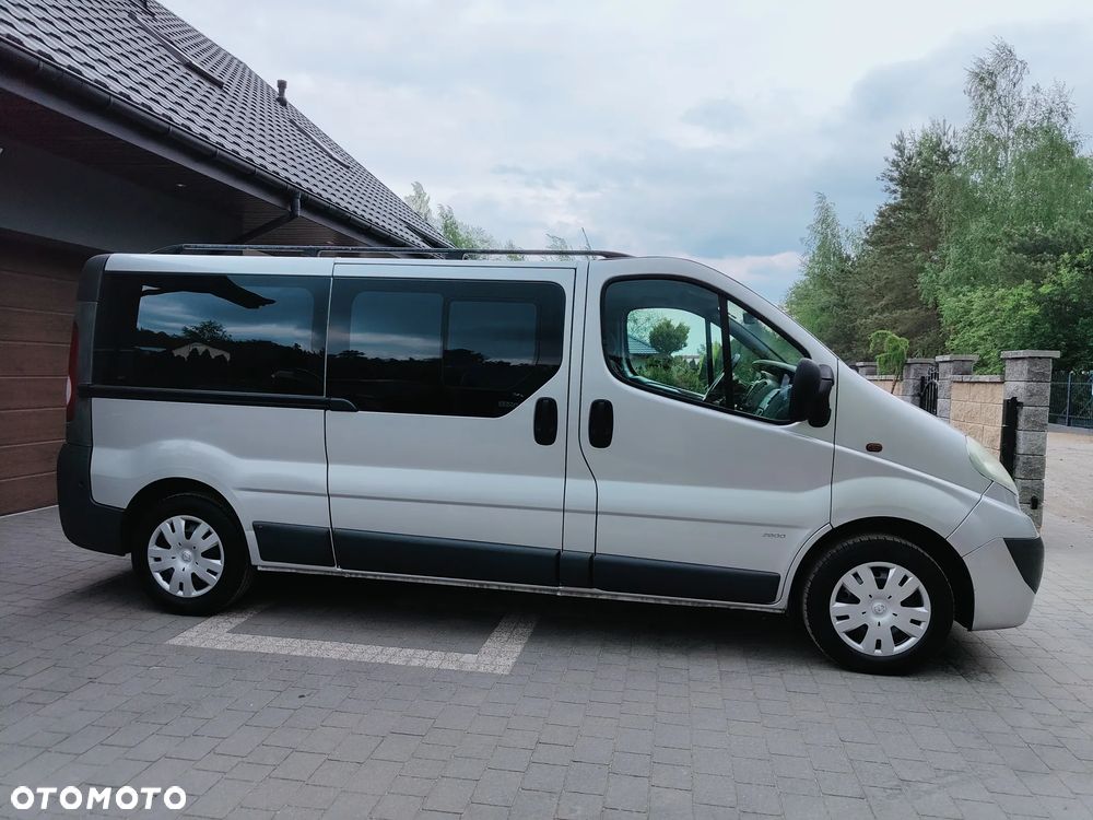 Opel Vivaro L2H1 2.9t - 3