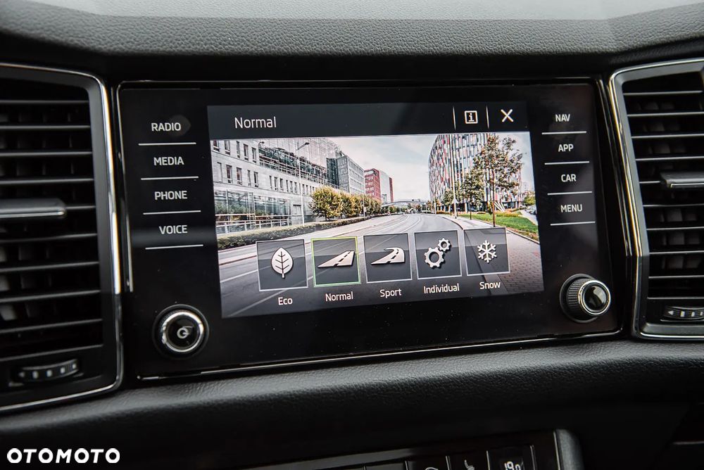 Skoda Kodiaq 2.0 TSI 4x4 DSG Sportline - 24