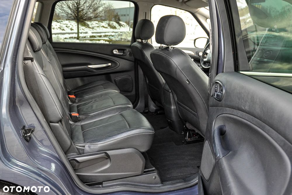 Ford S-Max 2.0 TDCi DPF Titanium - 12