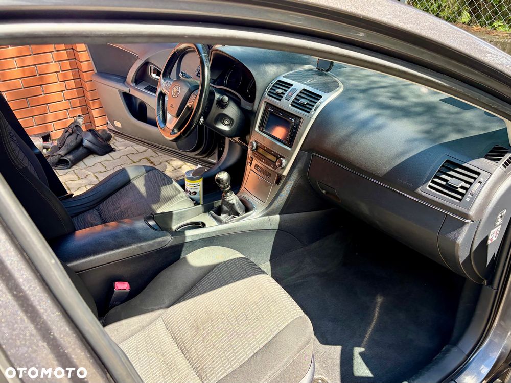 Toyota Avensis 1.8 Edition - 6