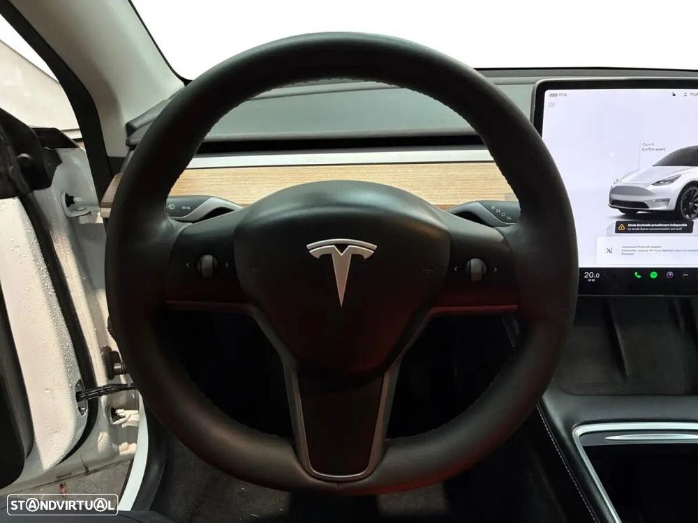 Tesla Model Y RWD - 11
