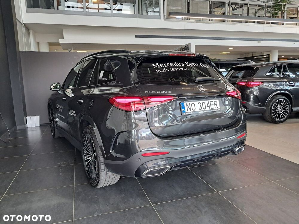 Mercedes-Benz GLC - 23