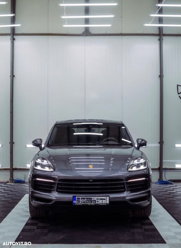 Porsche Cayenne Coupe Standard - 1