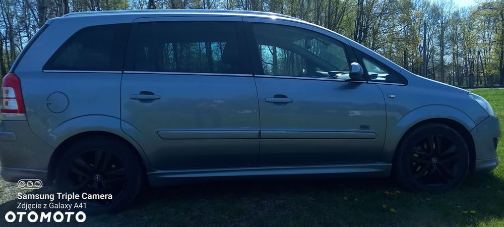Opel Zafira 1.7 CDTI - 12