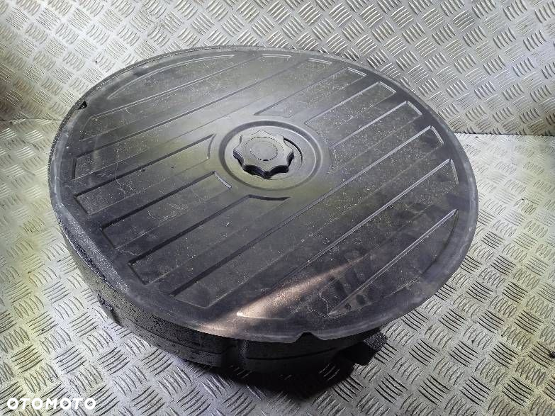 WKŁAD KOŁA ZAPASOWEGO AUDI A4 B7 - 2