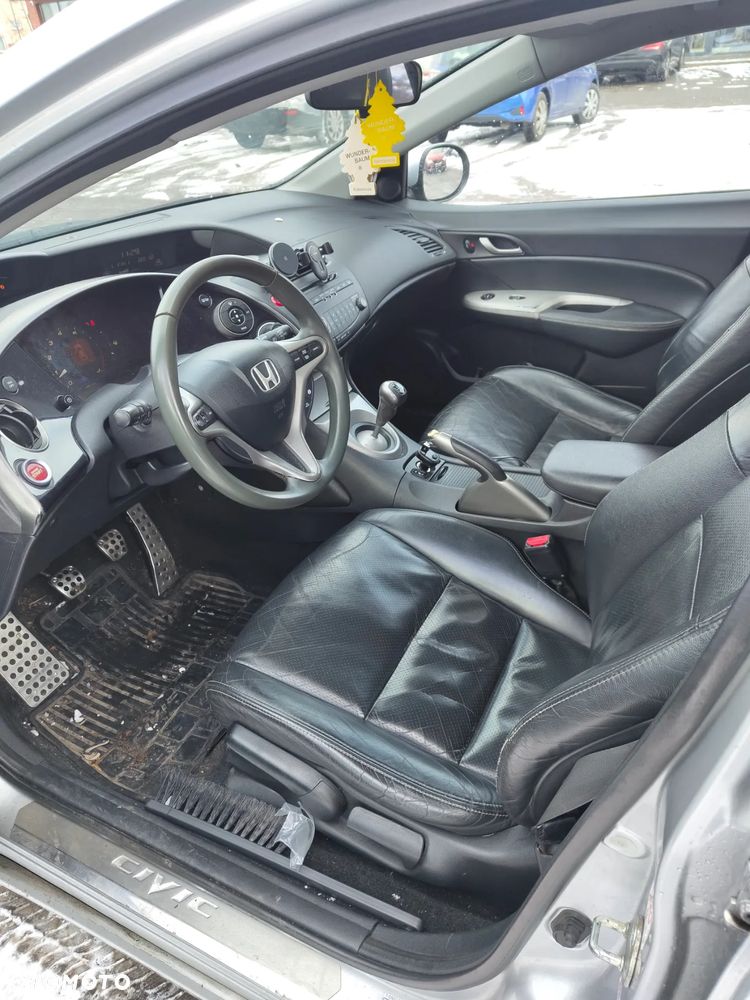 Honda Civic 1.8i-VTEC Executive - 8