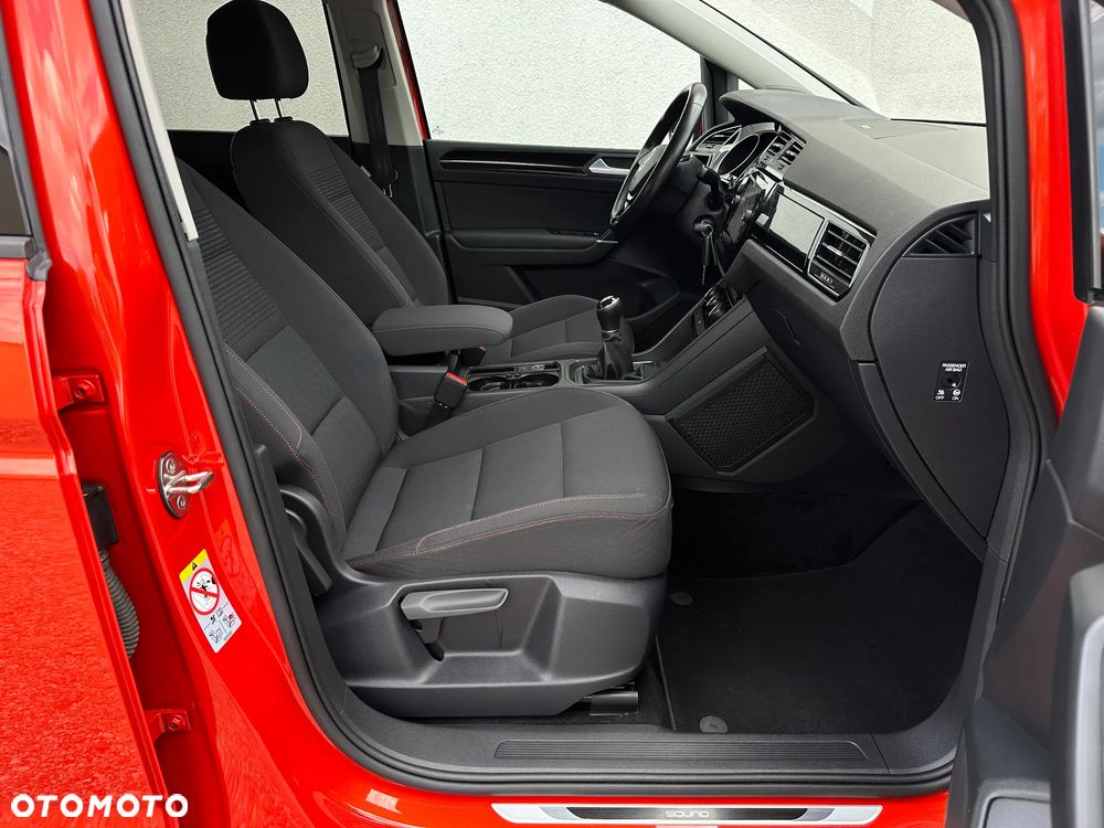 Volkswagen Touran 1.6 TDI SCR (BlueMotion Technology) SOUND - 13