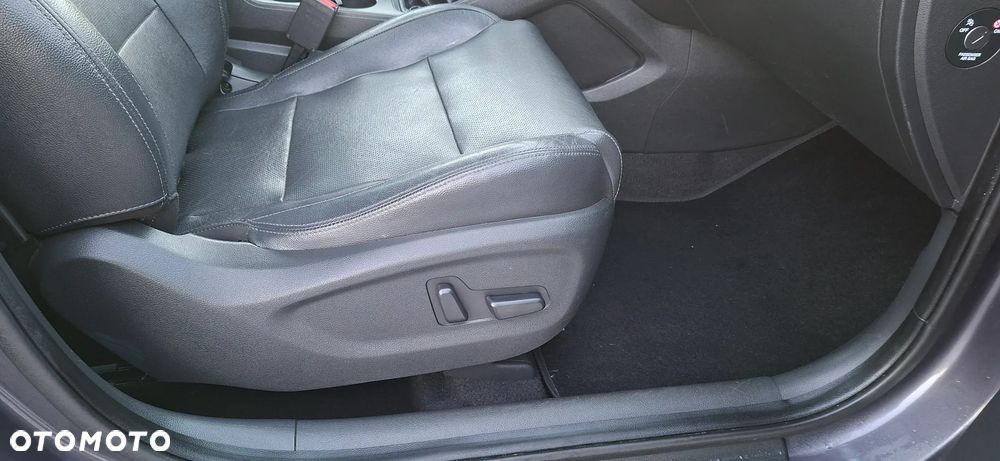 Hyundai Tucson 1.6 Turbo 4WD Advantage - 12