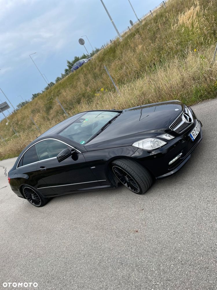Mercedes-Benz Klasa E - 2
